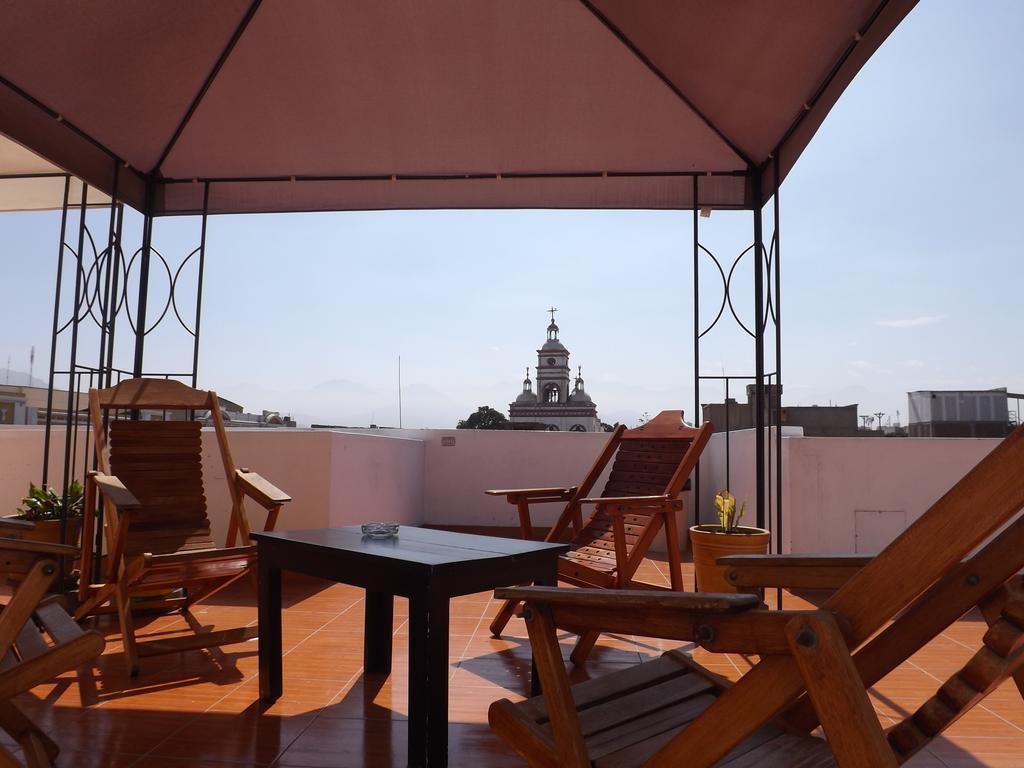 Hotel Colonial Trujillo Eksteriør billede