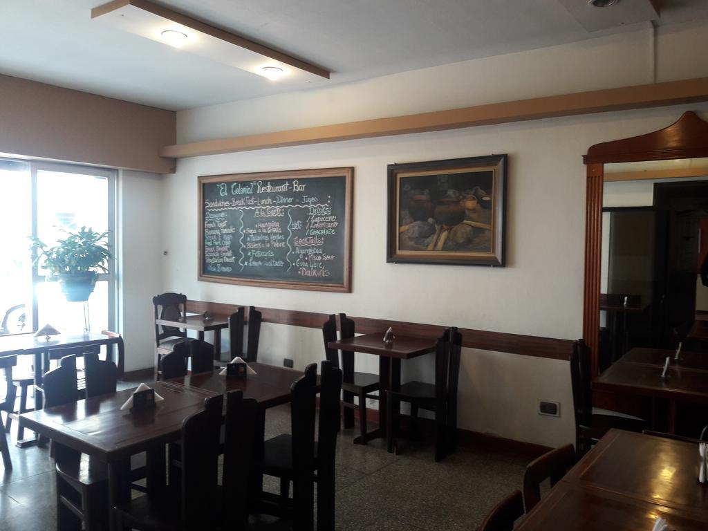 Hotel Colonial Trujillo Eksteriør billede