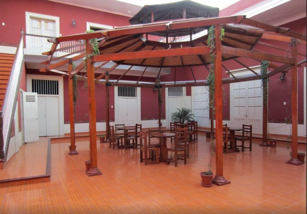 Hotel Colonial Trujillo Eksteriør billede