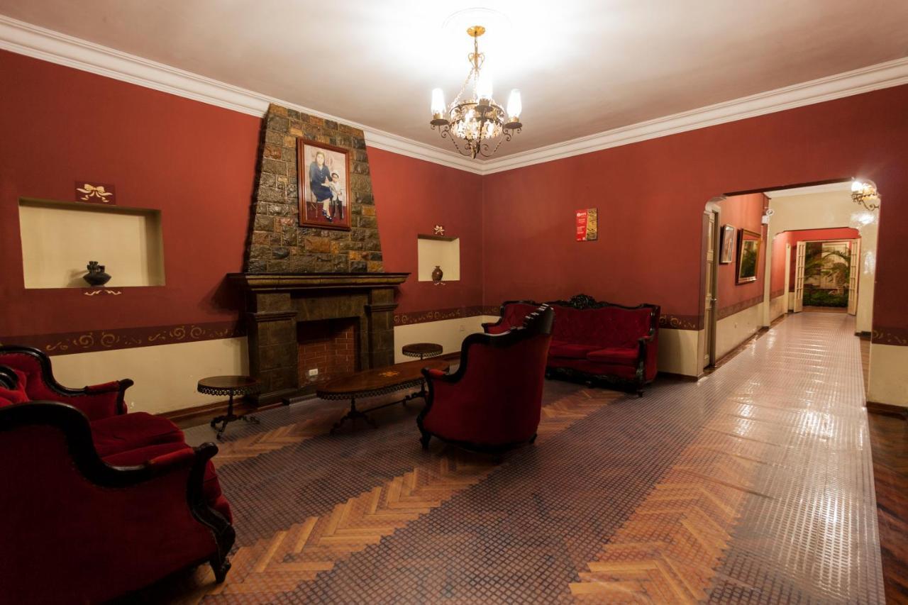 Hotel Colonial Trujillo Eksteriør billede