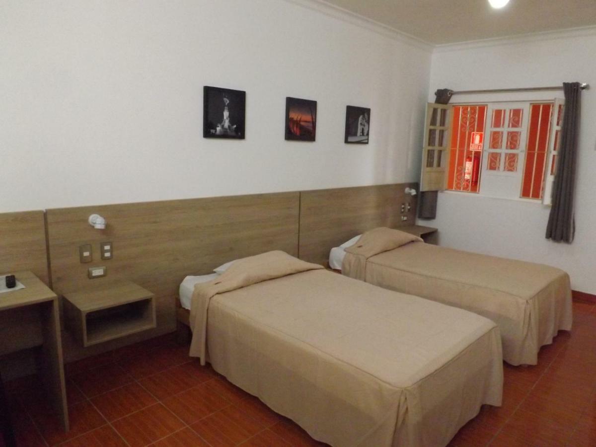Hotel Colonial Trujillo Eksteriør billede